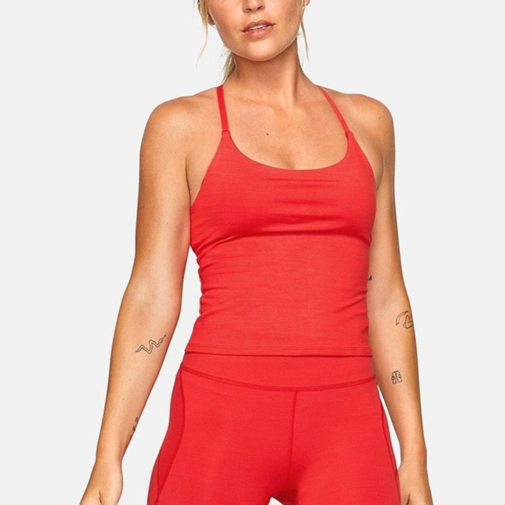 Outdoor Voices Move Free Tank-Scarlett
